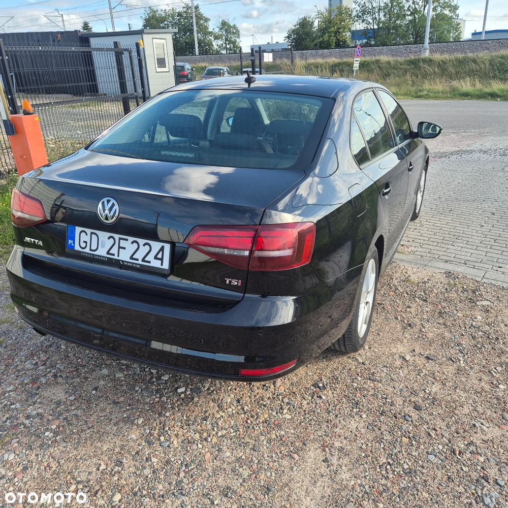 Volkswagen Jetta 1.2 TSI BMT Comfortline - 16