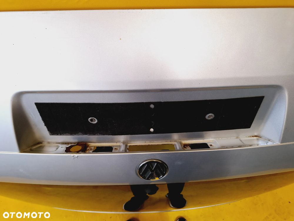 KLAPA SZYBA TYŁ TYLNA POKRYWA BAGAŻNIKA KLAPA SZYBA BAGAŻNIKA TYŁ VW PASSAT B5 KOMBI LIFT FL LAK: LA7W NR444 - 18