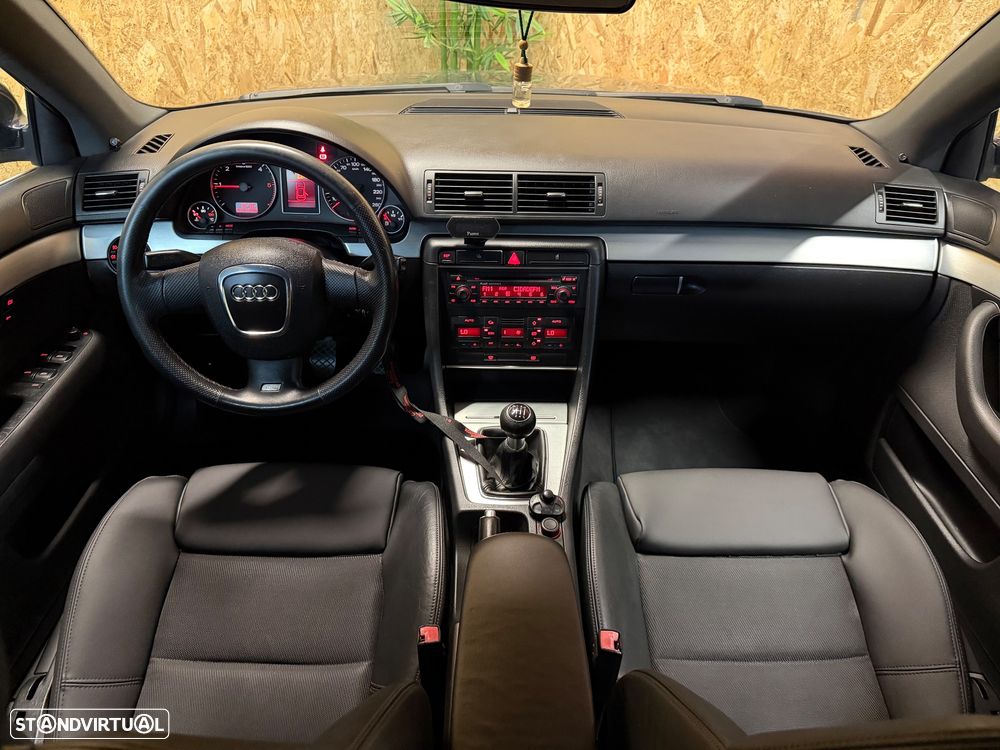 Audi A4 Avant 2.0 TDi S-line - 13