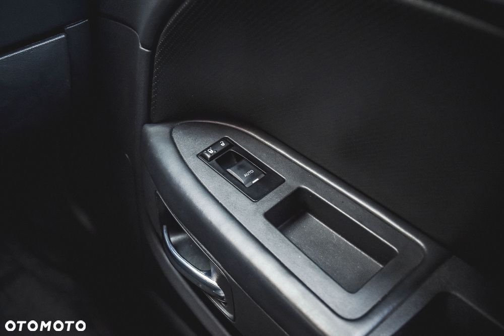 Dodge Challenger - 24