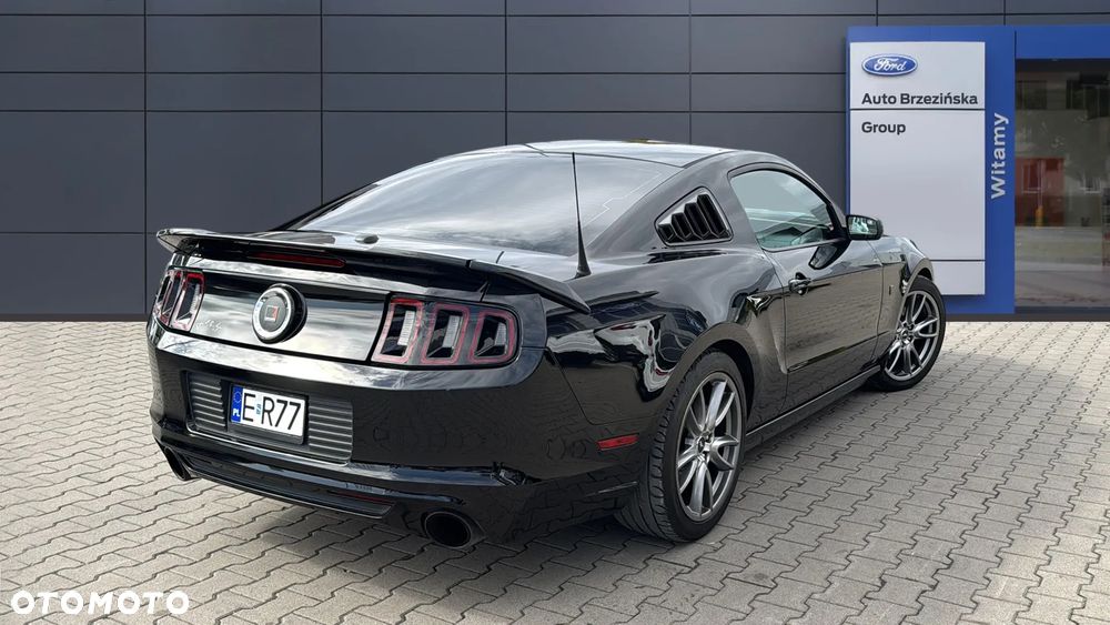 Ford Mustang 3.7 V6 Premium - 3