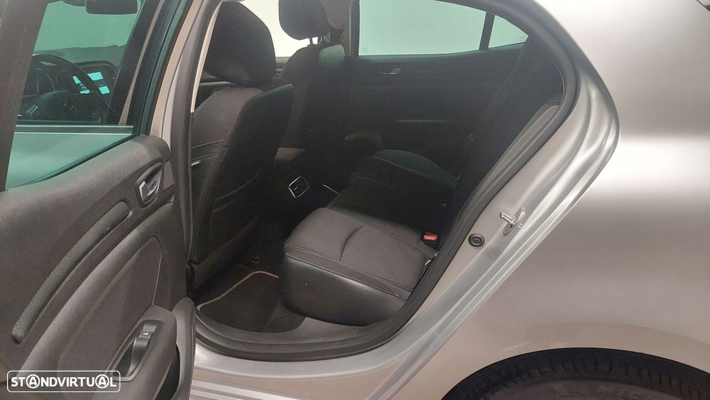 Renault Mégane 1.2 TCE Limited - 13