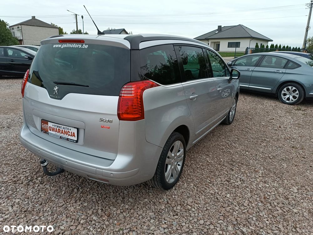 Peugeot 5008 1.6 HDi Style 7os - 9