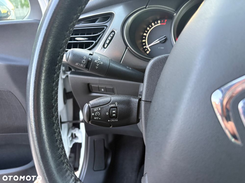 Citroën C3 Pure Tech (VTi) 68 Attraction - 35