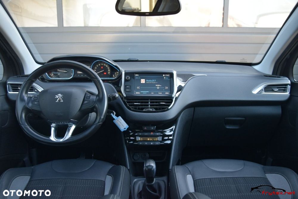 Peugeot 2008 - 32