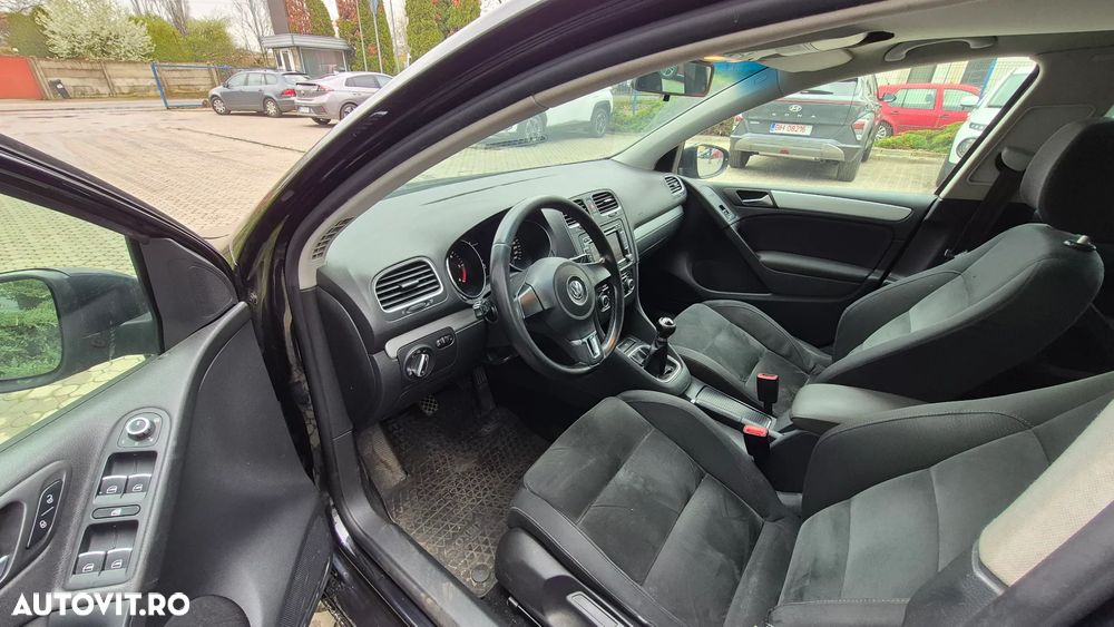 Volkswagen Golf 1.6 TDI DPF Style - 12