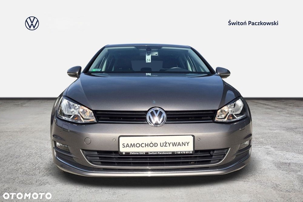 Volkswagen Golf - 8