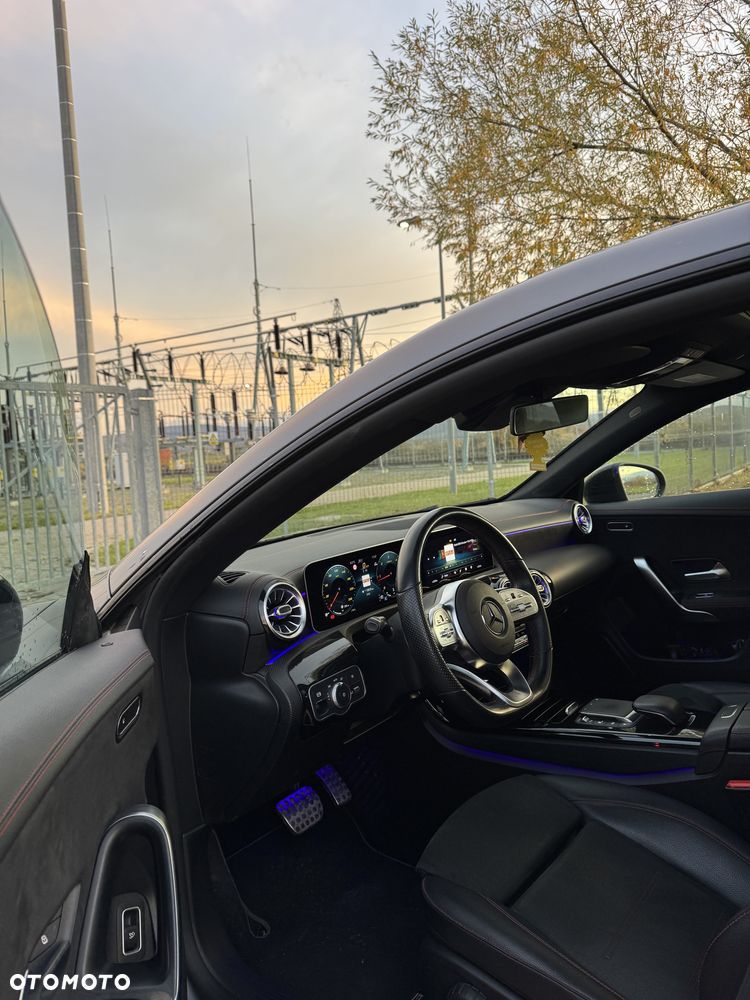Mercedes-Benz CLA - 6