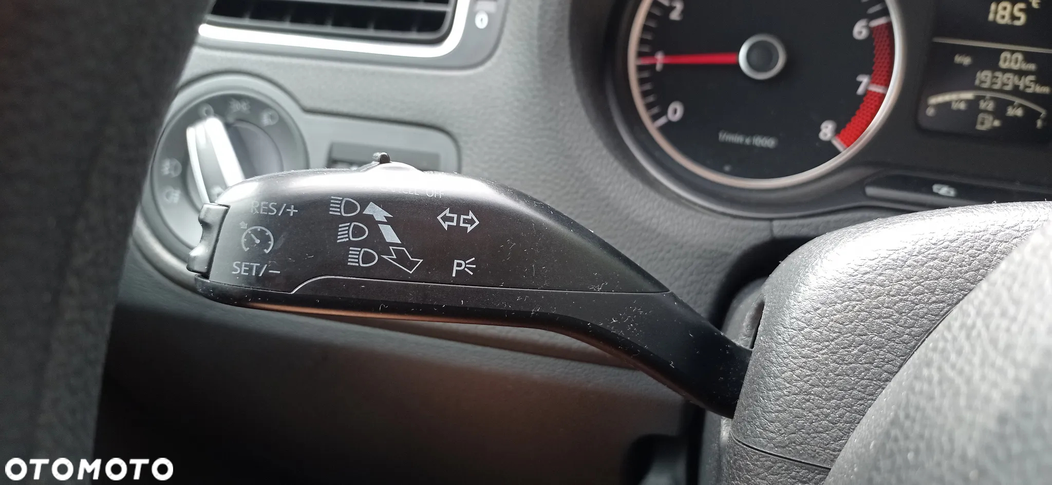Volkswagen Polo 1.2 Style - 9