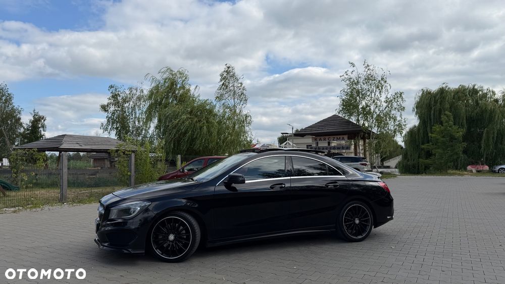 Mercedes-Benz CLA 220 d 7G-DCT AMG Line - 2