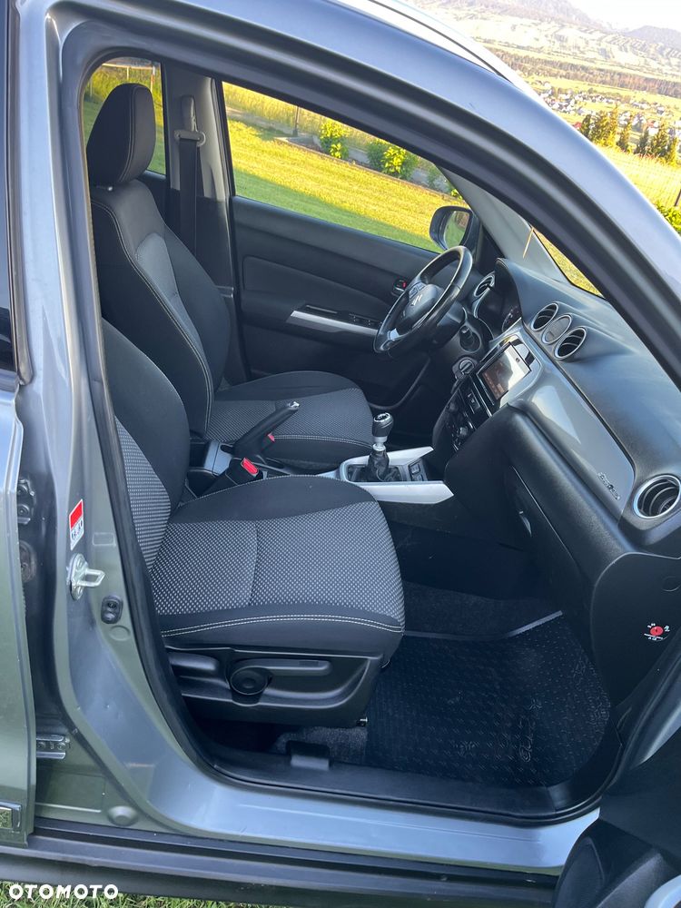 Suzuki Vitara - 19