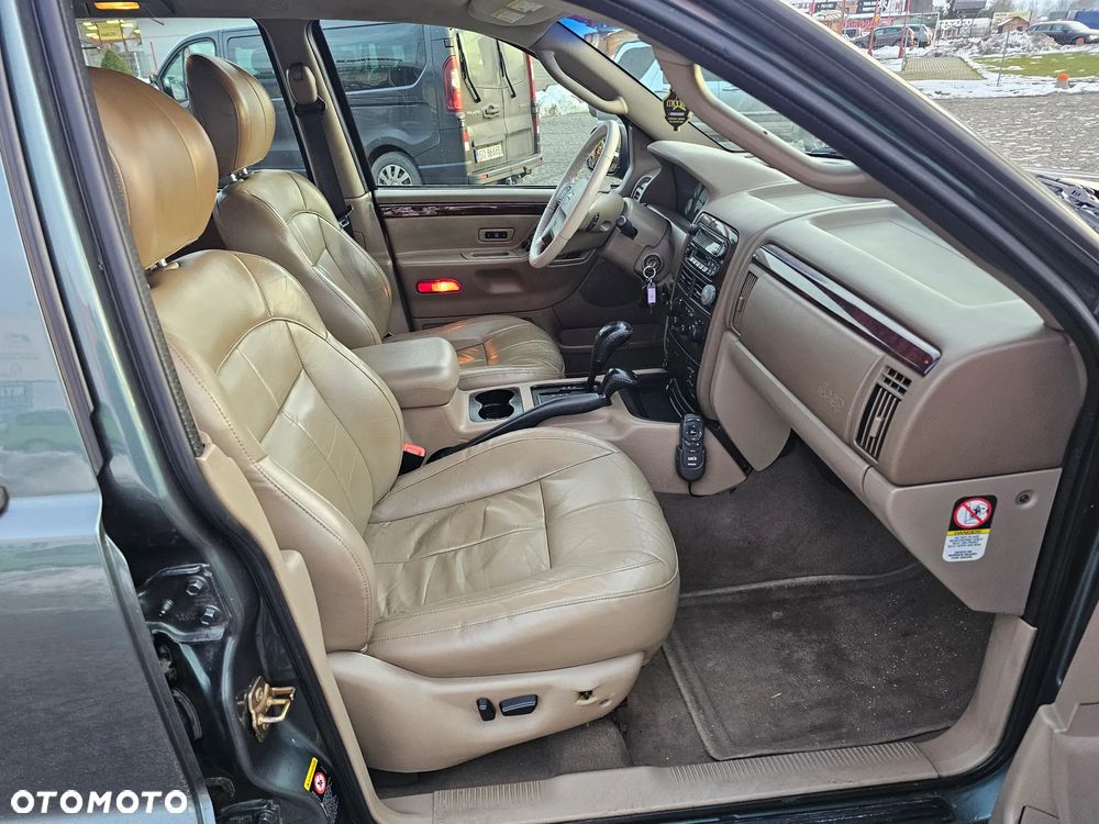 Jeep Grand Cherokee - 18