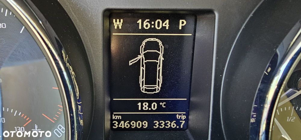 Skoda Superb 1.8 TSI Elegance DSG - 25