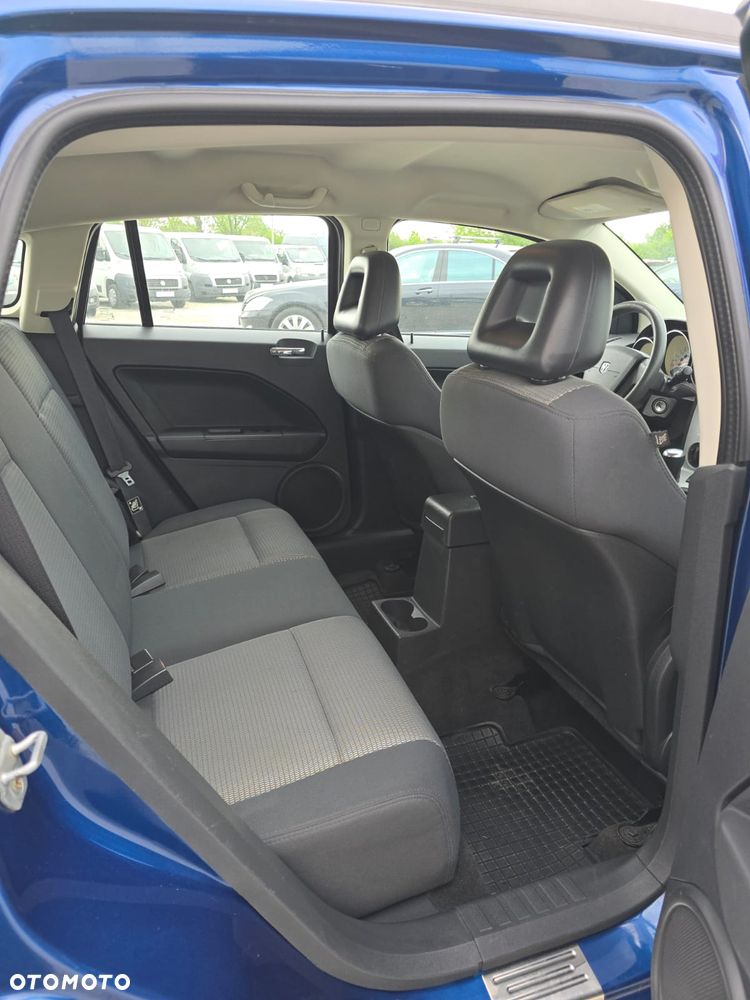 Dodge Caliber 1.8 SE - 12