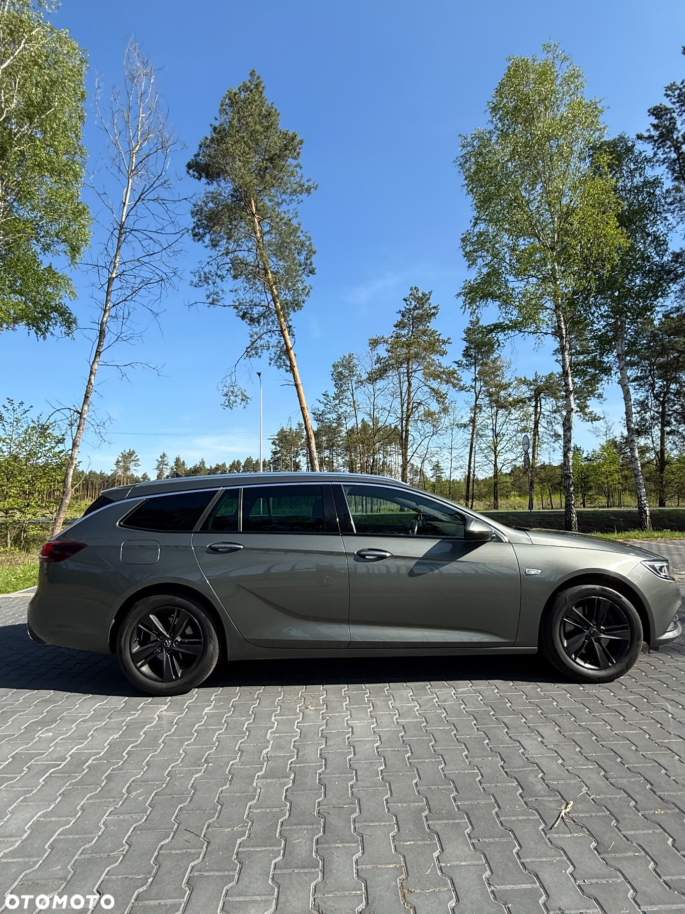 Opel Insignia - 35