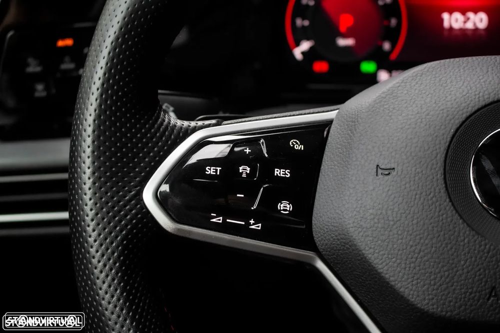 VW Golf 2.0 TSI GTI Clubsport DSG - 16