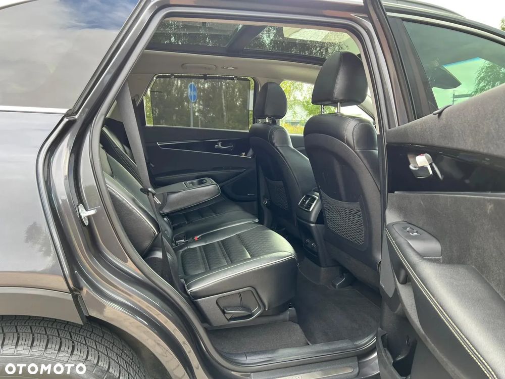 Kia Sorento 2.2 CRDi AWD GT Line - 12