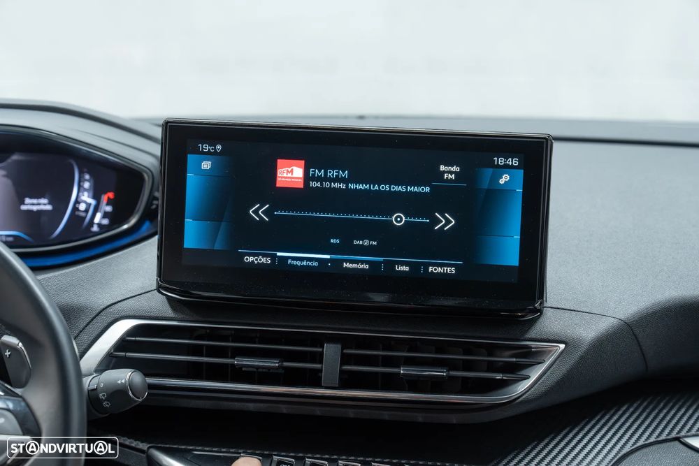 Peugeot 5008 PureTech 130 EAT8 Stop & Start Allure Pack - 31