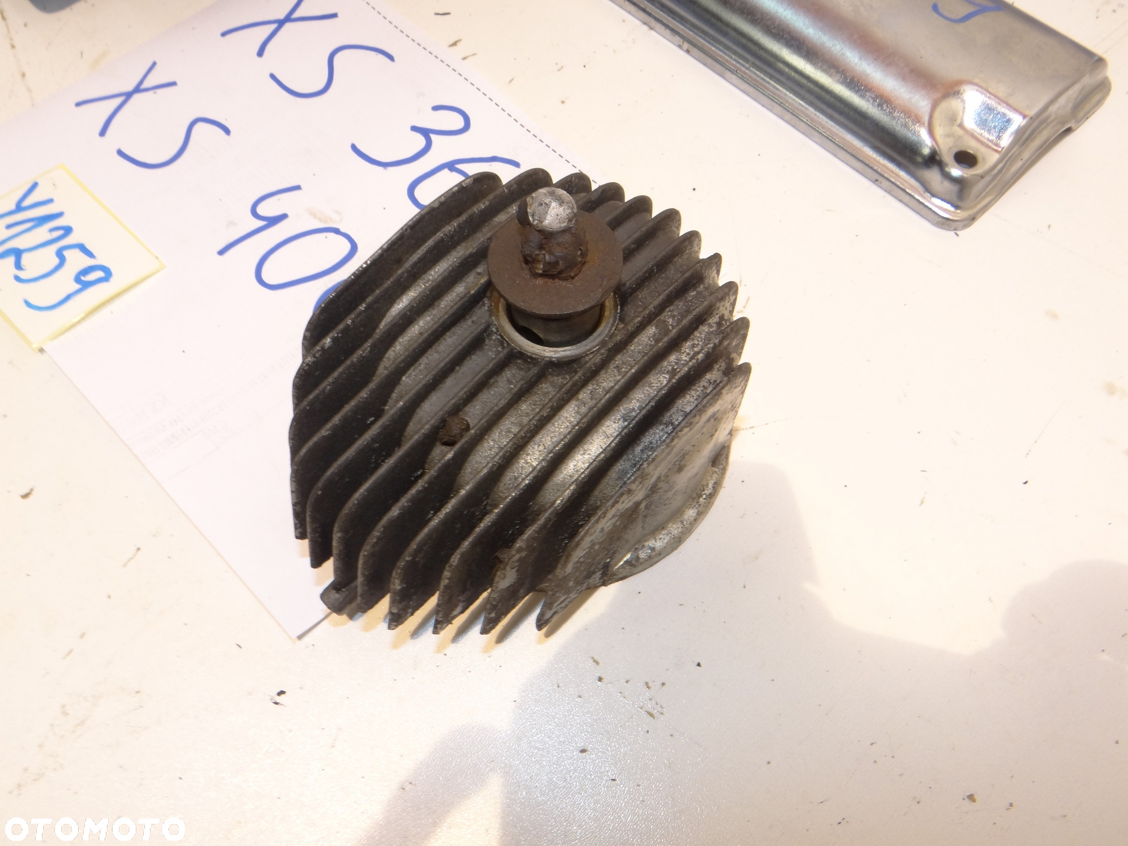 Yamaha XS 360 400 2A2 pokrywa dekiel silnika sprzęgła zębatki łańcucha rozrusznika obudowa filtra oleju Y1259 - 10