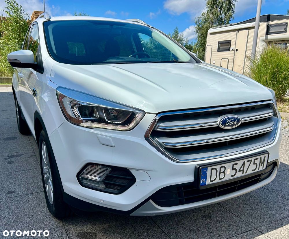 Ford Kuga - 4