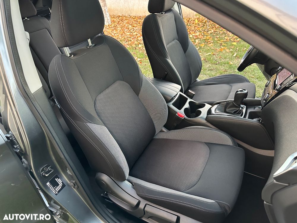 Nissan Qashqai - 12