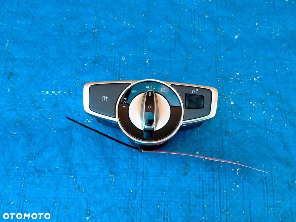 Mercedes W213 E Klasa Przełącznik Świateł Włącznik A2229055508 - 1