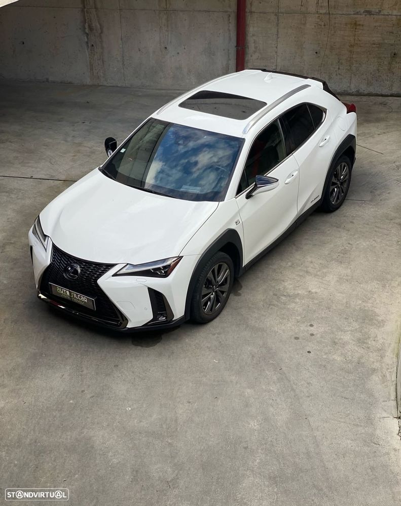 Lexus UX 250h F Sport - 2