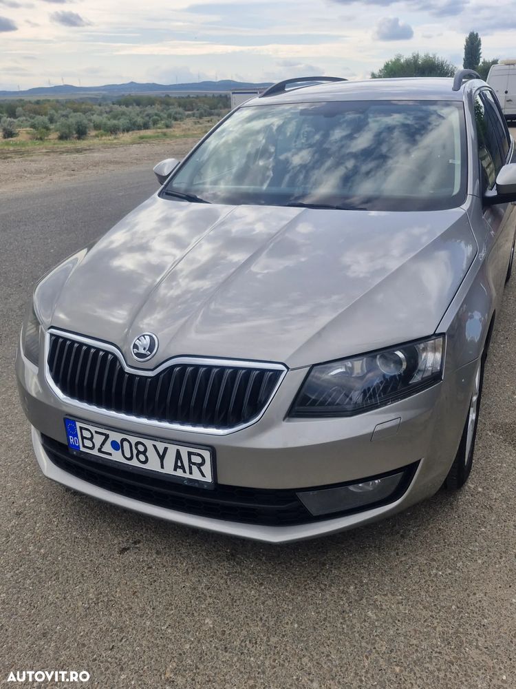 Skoda Octavia 2.0 TDI AMBITION DSG - 1