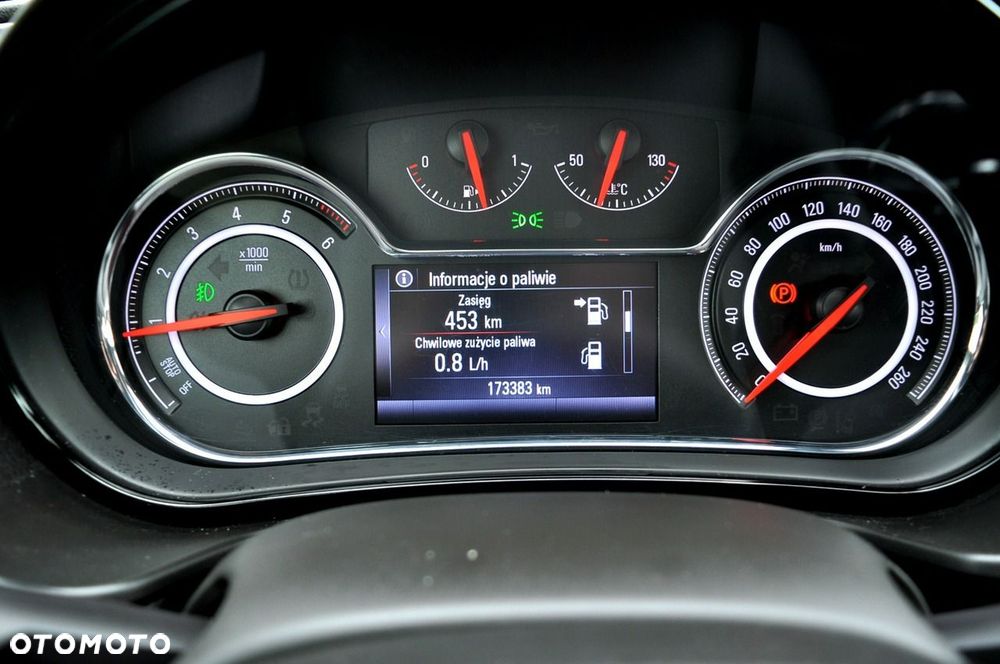 Opel Insignia 2.0 CDTI Enjoy S&S - 24