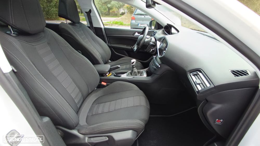 Peugeot 308 SW BlueHDi 120 Stop & Start Business-Line - 13