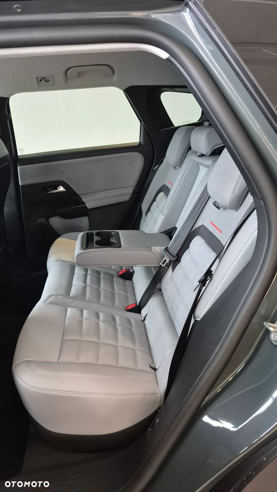 Citroën C5 Aircross 1.2 mHEV Max eDCT6 - 24