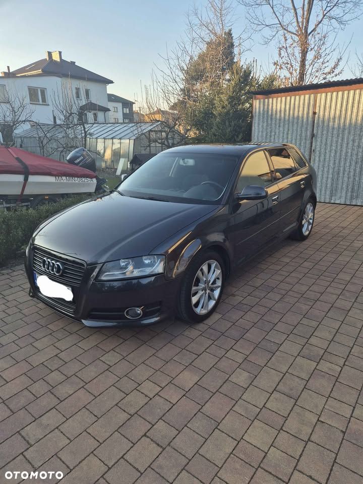 Audi A3 Sportback 2.0 TDI DPF Ambition - 1