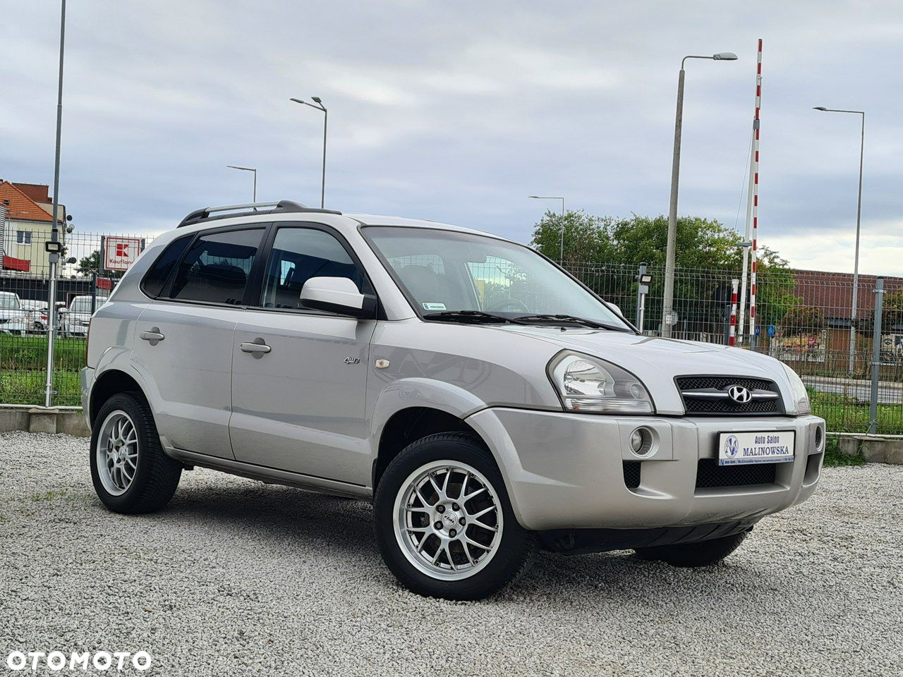 Hyundai Tucson 2.0 CRDi 4WD GLS - 3