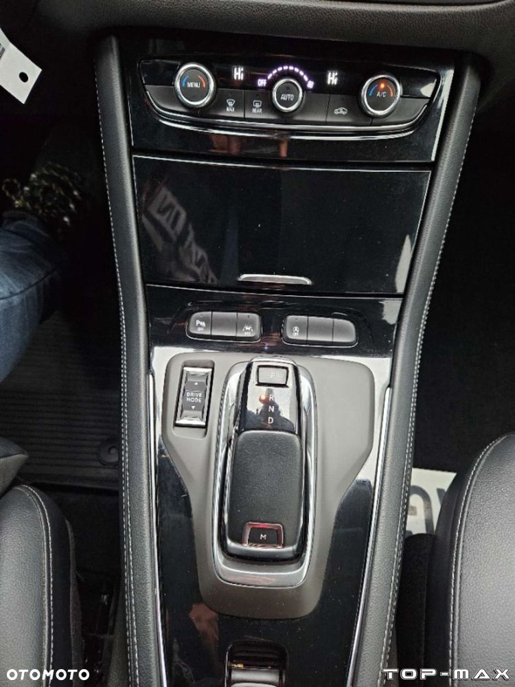 Opel Grandland - 25