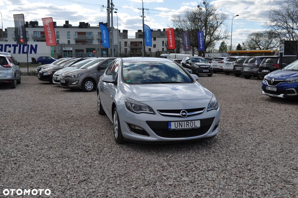 Opel Astra 1.6 Turbo Automatik - 3