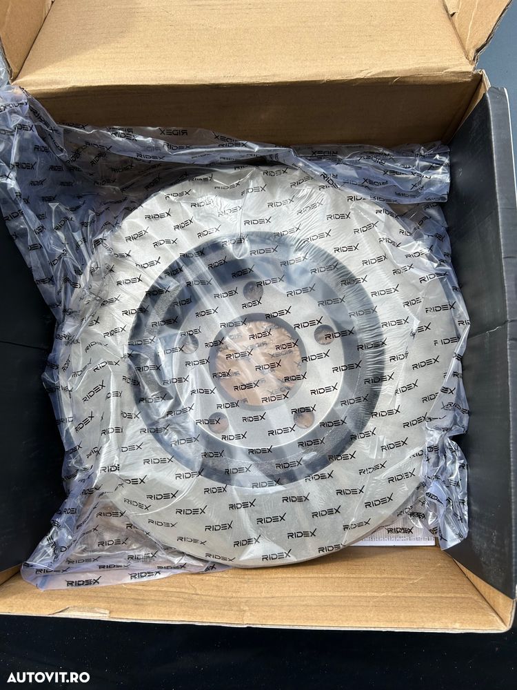 Vând set de plăcuțe+ discuri de frâna marca Ridex - 2
