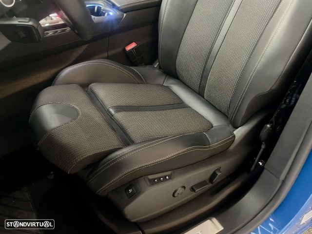 Peugeot 3008 1.5 BlueHDi GT Pack EAT8 - 13