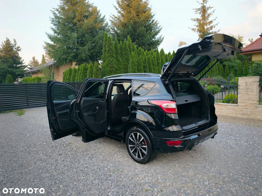 Ford Kuga - 18