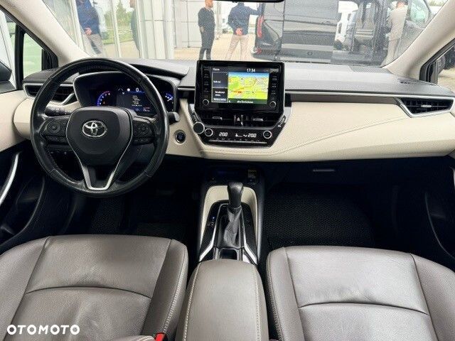 Toyota Corolla - 5