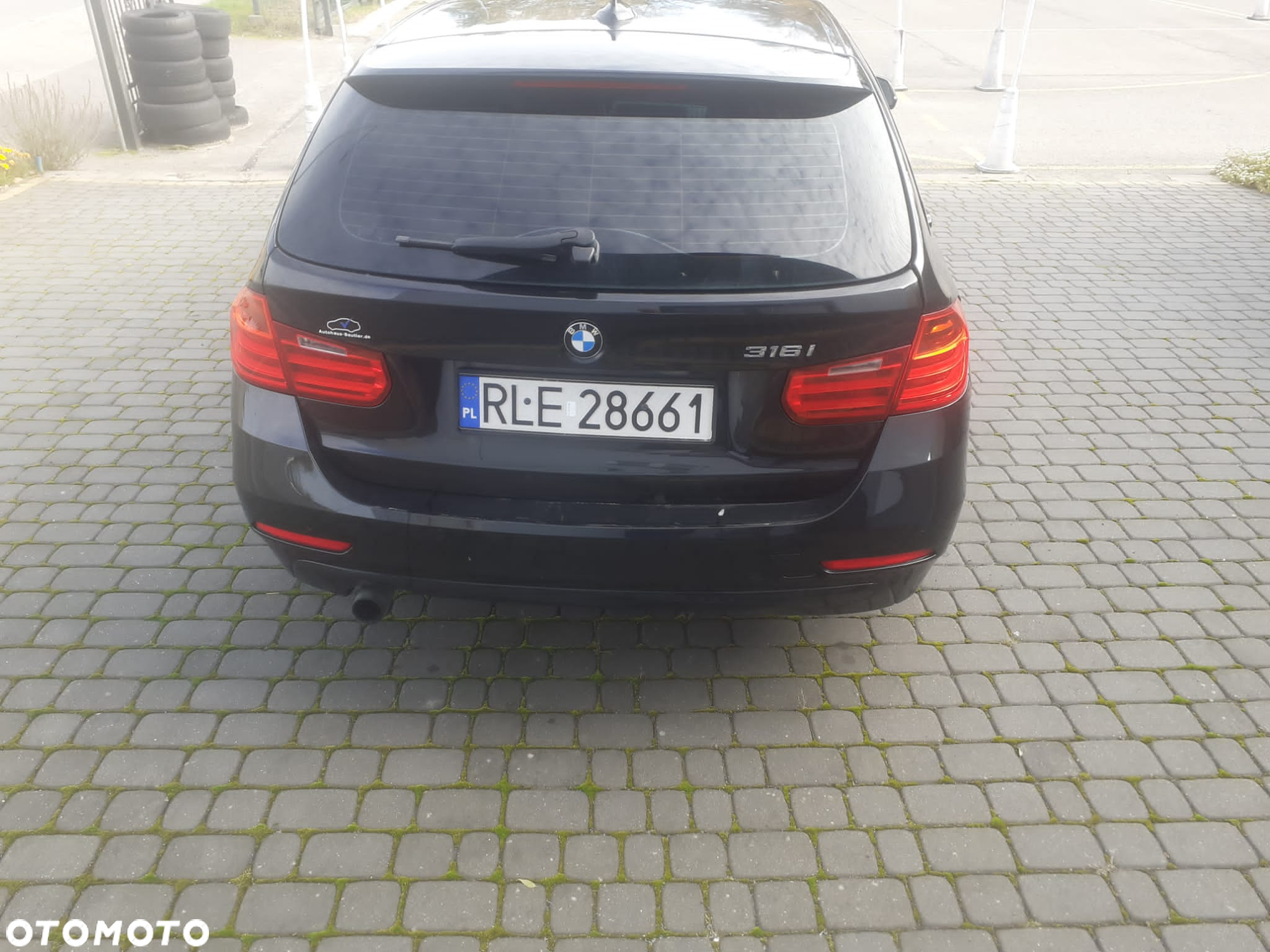 BMW Seria 3 316i - 4