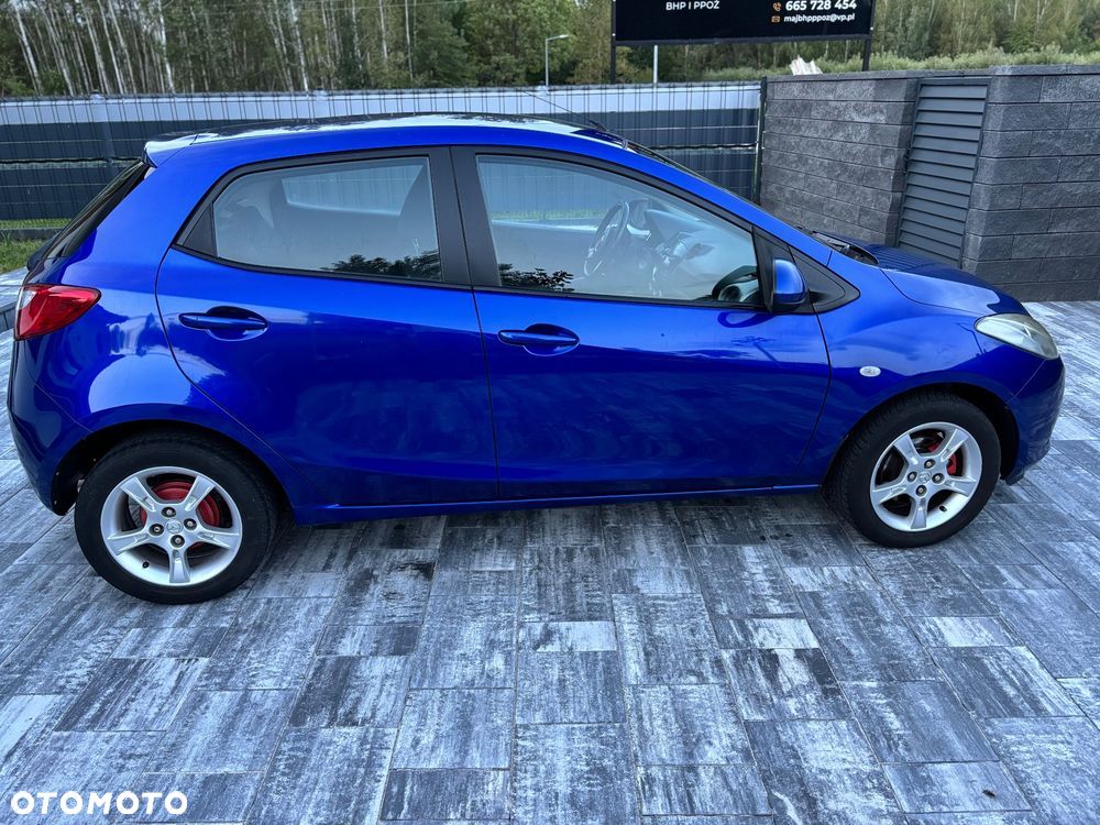 Mazda 2 - 12