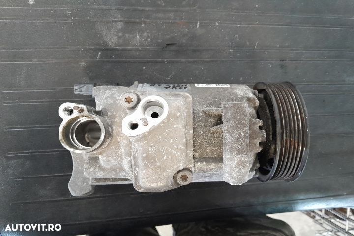 Compresor AC 5N0820803E 5N0820803E Volkswagen VW Polo 5 6R [2009 - 20 - 4