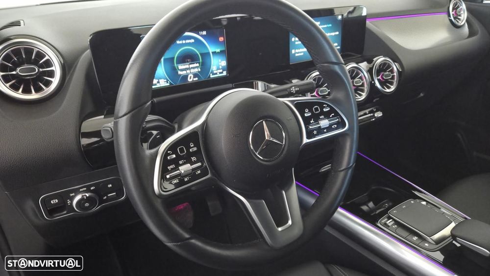 Mercedes-Benz EQA 250+ - 11