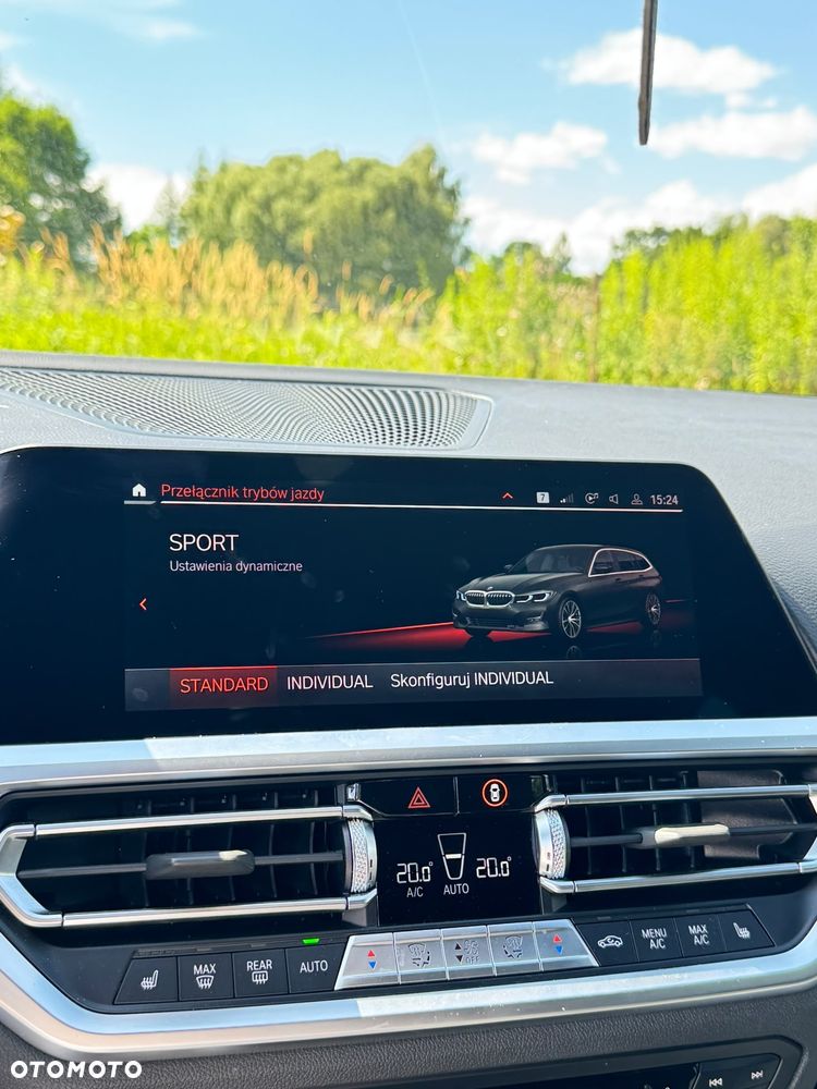BMW Seria 3 320d xDrive Sport Line Shadow - 25