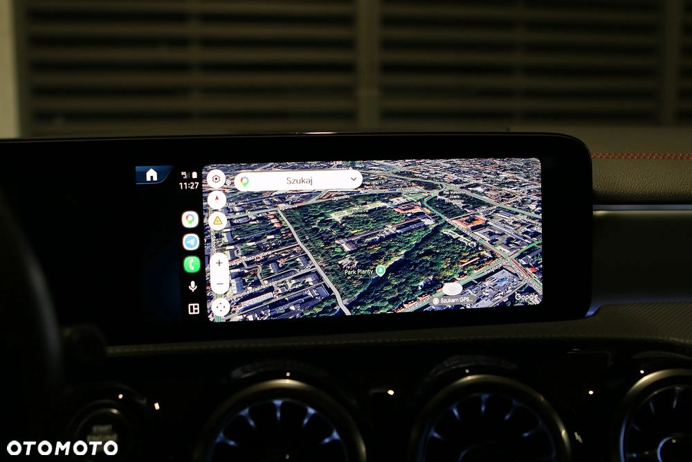 Mercedes-Benz CLA 250 4Matic 7G-DCT AMG Line - 35