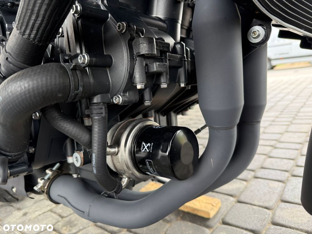 Benelli 752 S - 16