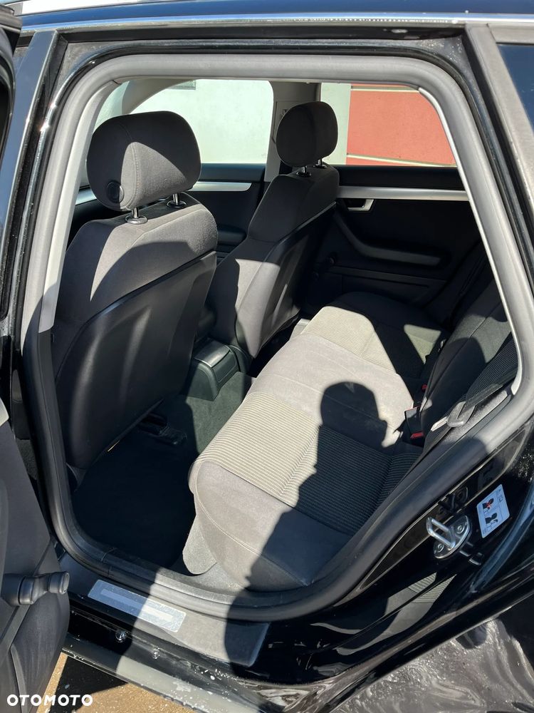 Audi A4 Avant 2.0 TDI Multitronic - 10