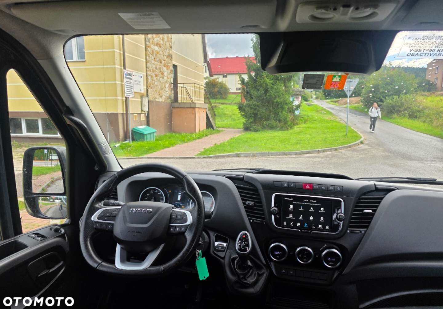 Iveco Daily 35S18 - 25