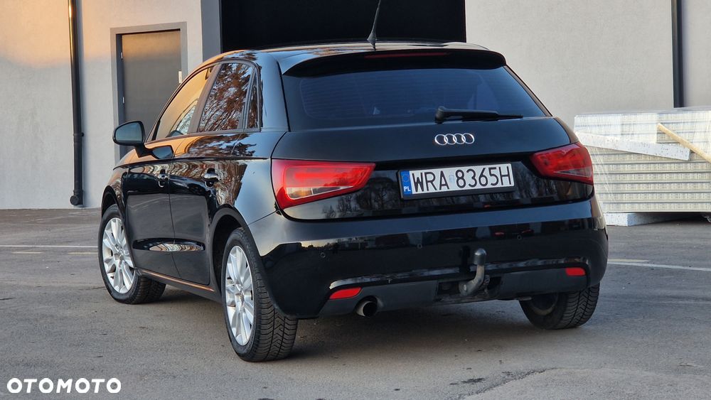Audi A1 Sportback 1.6 TDI Attraction - 11