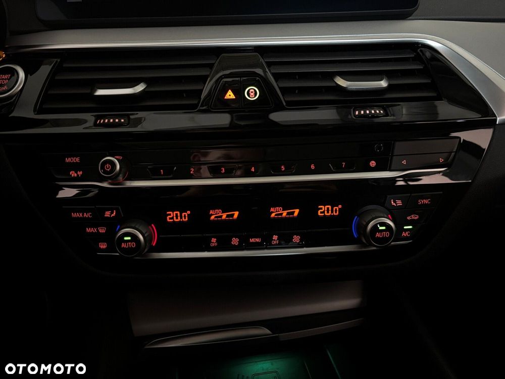 BMW Seria 5 - 13